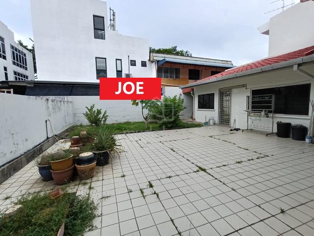 Greenlane Semi D Island Park Renovated 2 Storey Freehold Tembaga 1
