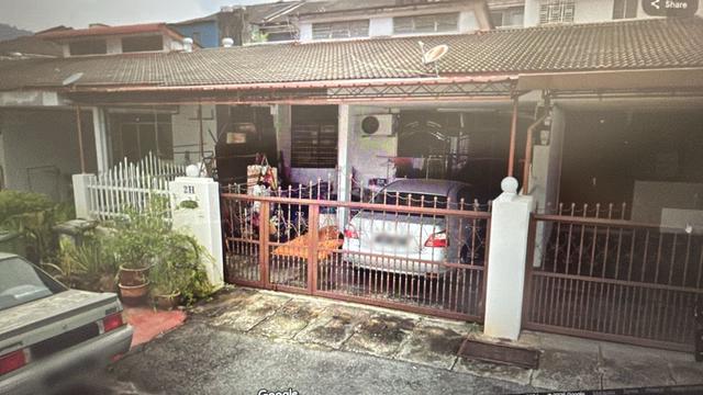 Single stry terrace at farlim 1
