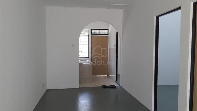 Rumah Teres 1 Tingkat Taman Bakawali Bukit Sentosa 1