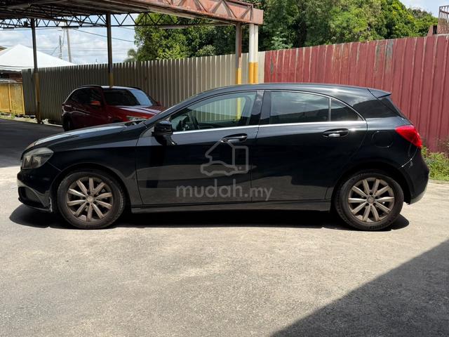 2013/2017 Mercedes Benz A180 AMG 1.6 LOAN KEDAI - 4