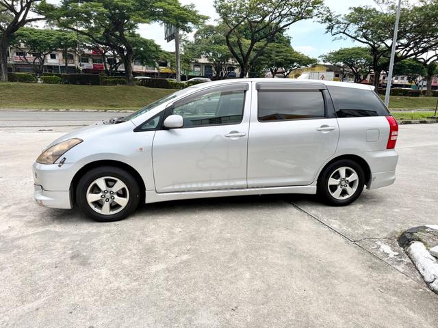 *1 Owner SEMUA ORI*2005 T. WISH 1.8 TYPE S (A) - 2