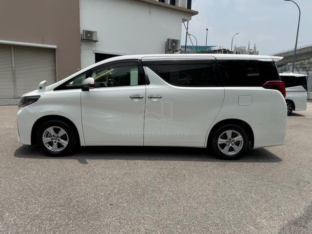 2022 Toyota ALPHARD 2.5 X 8 SEATER - 5