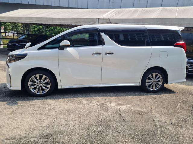 2023 Toyota Alphard 2.5 Type Gold Inc SST Unreg - 4
