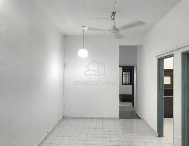 Taman Megah Ria Single Storey House For Rent 1