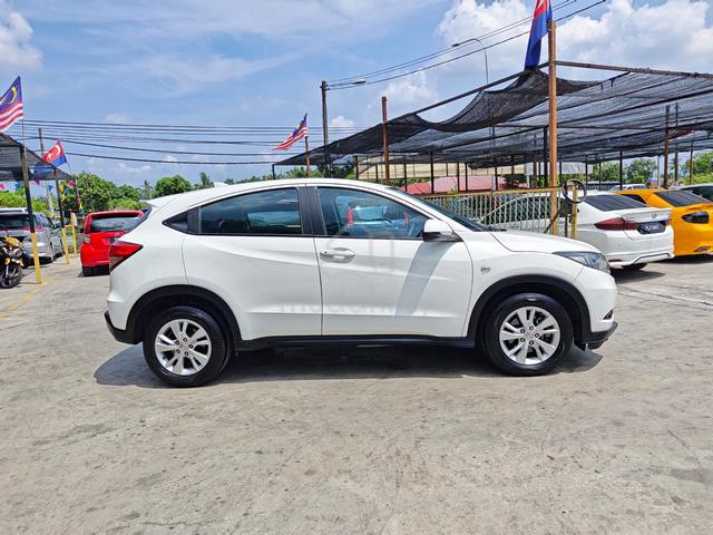 2015 Honda HR-V 1.8 (AUTO) - 2