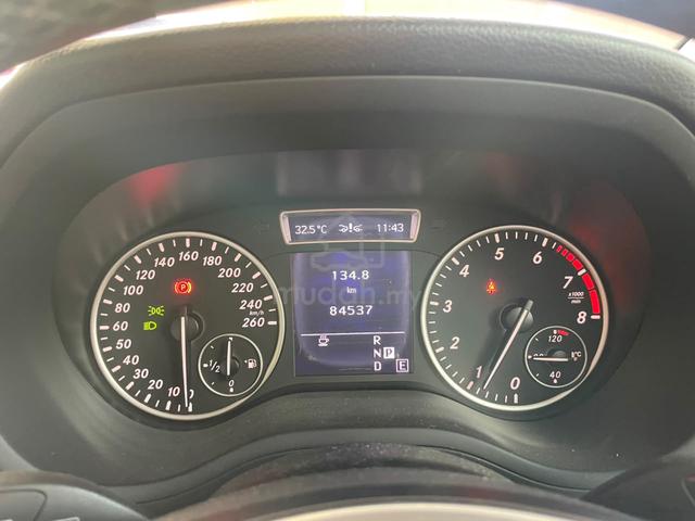 2013 Mercedes Benz B200 BlueEFCY SPRTS TOURER - 3