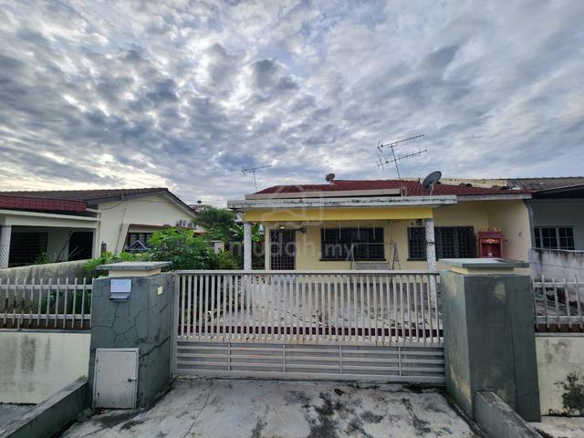 Rumah Teres Cantik & Terjaga di Teluk Intan ✨ 1