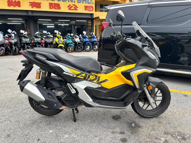 Carousel Image