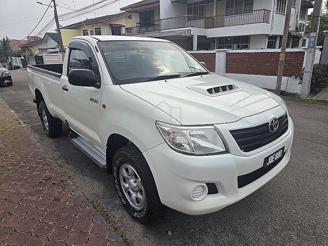 2014 Toyota HILUX 2.5 VNT SINGLE CAB LOW MILEAGE - 3