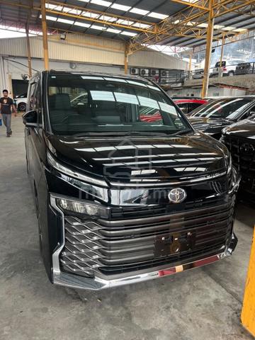 2023 Toyota VOXY 2.0 S-G - 1