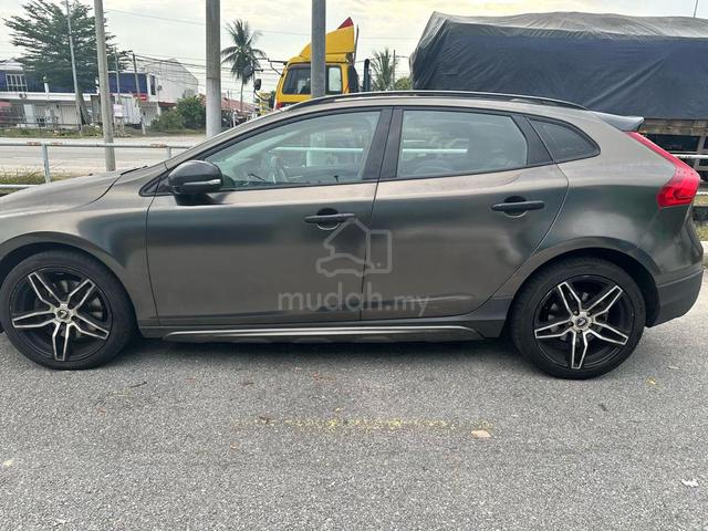 Volvo V40 2.0 CROSS COUNTRY T5 (A) Year 2013 - 3