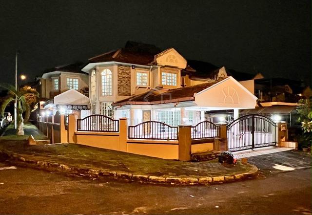 Beautiful Corner Lot Double Storey House in BTHO 1