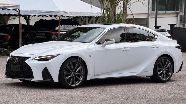 2021 Lexus IS300 F-SPORT 2.0 (A) - 2