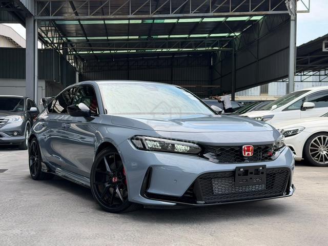 2025 Honda CIVIC 2.0 TYPE R FL5 3K km 5A Free Tint - 1