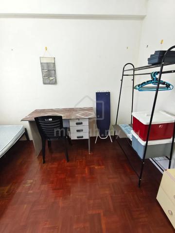 Bilik Sewa/Master Bedroom/Apartment Desa Ilmu/Kota Samarahan 1