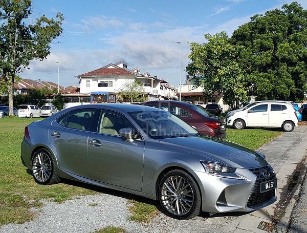 Lexus IS200 2.0 T LUXURY (A)WithNumber 92,HighLoan - 1