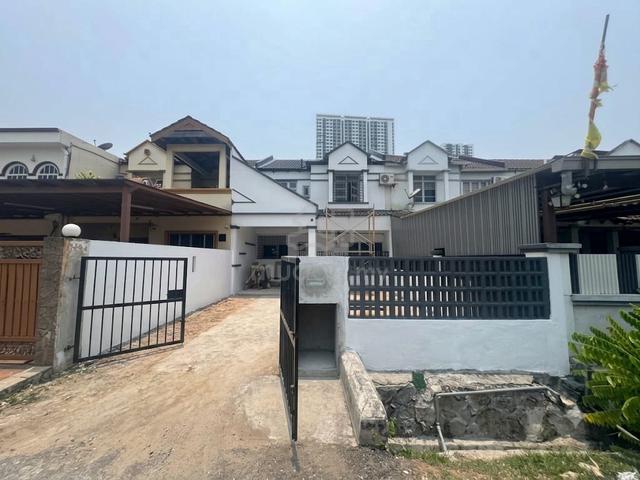 Double Storey Terrace, Taman Pinggiran USJ 1, Subang Jaya 1