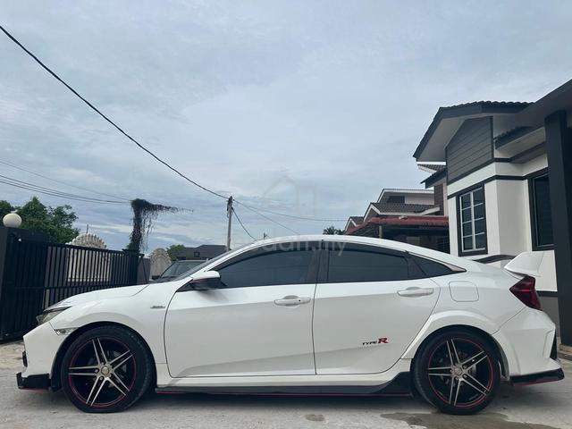 2016 Honda CIVIC 1.8 I-VTEC (A) - 2