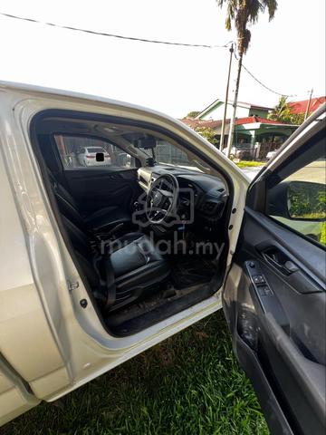 2023 Isuzu D-MAX Single Cab 1.9 4X4 (M) - 5
