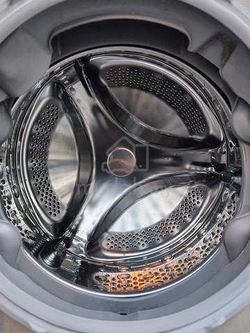 Carousel Image
