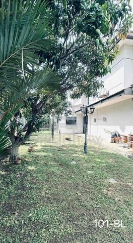 Bandar Botanic Jenaris Klang Double Storey Endlot Renovated near LRT3 1