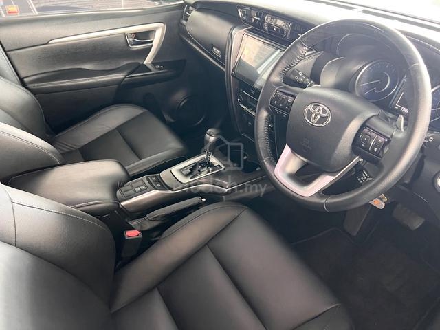 2021 Toyota FORTUNER 2.7 SRZ*SUPER TIP TOP* - 5