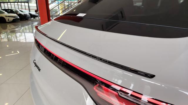 Porsche CAYENNE 3.0 V6 COUPE Platinum Edition - 5