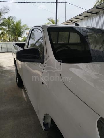 2017 Toyota HILUX 2.4 VNT MY16 AN120 (M) - 3