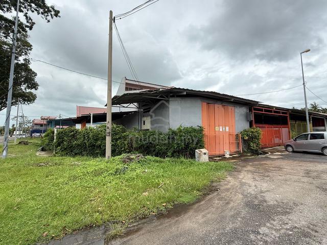 Corner Single Storey Terrace Factory Taman IKS Padang Temu Semabok 1