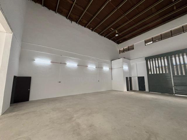 Mak Mandin All New Light 1.5 storey Industrial Unit For Rent ! Bigger! 1
