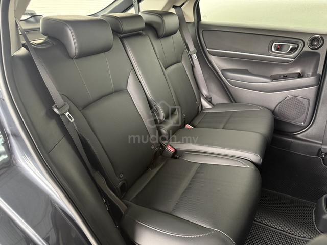 Honda HR-V 1.5 V Turbo (A) F-S-R Full Spc U-Warrty - 5