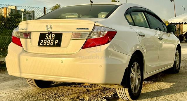 CASH |Honda Civic FB 1.5 hybrid (A) 2013 SAB 2998 - 3