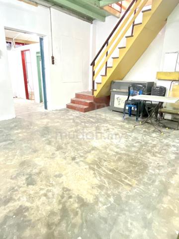 Rumah Kedai 1.5 Tingkat untuk Dijual di Kulim 1