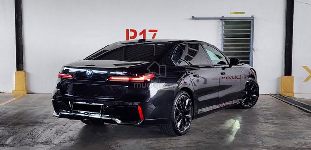 2023 Bmw I7 1.0 XDRIVE60 M SPORT (A) MIL 2,800KM! - 2