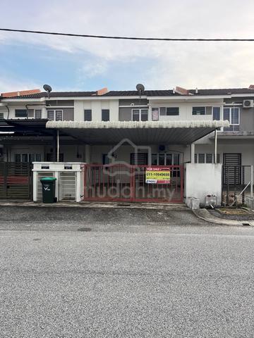 Teres 2 Tingkat Open Facing di Pr1ma Puteri Jaya 1 untuk dijual 1