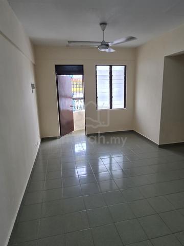 Apartment Desa Tasik Fasa 1A 1