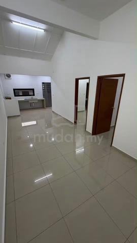 Jalan Setia / Setia Indah / Single Storey / Low Deposit 1