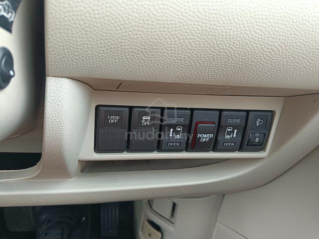 2014 Mazda Biante 2.0 (A) 1owner Original Mileage - 4