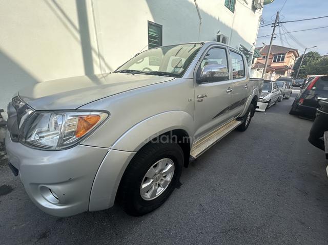 2011 Toyota HILUX 2.5 G MY05 KUN25R FACELIFT (M) - 1