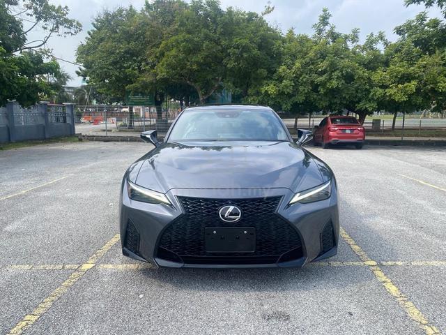 2022 Lexus IS300 2.0 F-SPORT MODE BLACK S (A) - 4