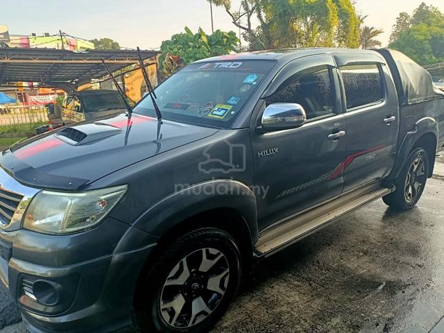 2015 Toyota HILUX 2.5 G TRD SPORTIVO (A) - 4