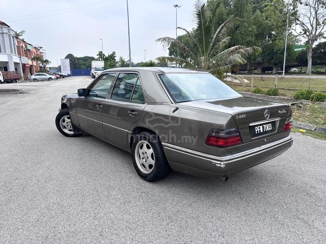 W124 MERCEDES BENZ 230E great runner - 2