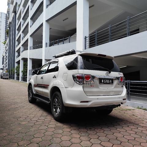 2014 Toyota FORTUNER 2.5 G TRD SPORTIVO (A) - 5