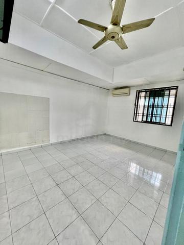 For sale, Taman Bukit Tiram 5