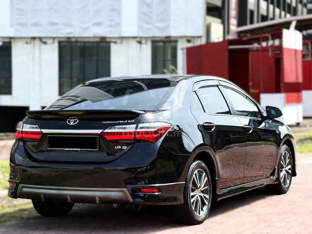 2017 Toyota COROLLA ALTIS 1.8 G FACELIFT BODYKIT - 2
