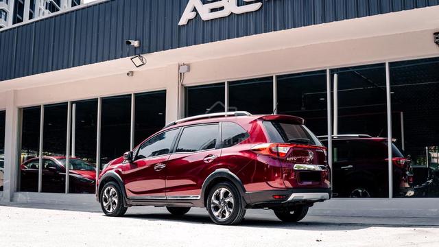 Honda BR-V 1.5 V K.ENTRY P.START L.SEAT BRV 2018 - 2