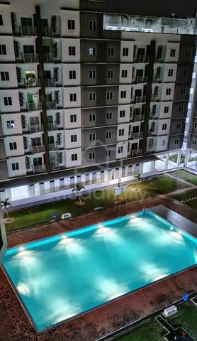 Kampus West City 1