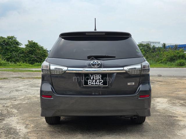 2014 Toyota WISH 1.8 S FACELIFT (A) - 4
