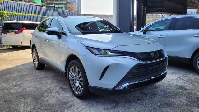 5AA 4K km 2025 Toyota HARRIER Z JBL Panoramic Roof - 1