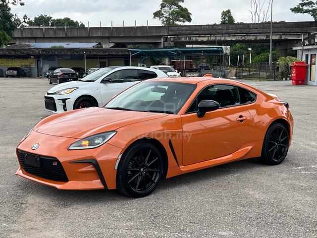 * Orange 10th Anniversary * 👉2023 Toyota 86 RZ - 1